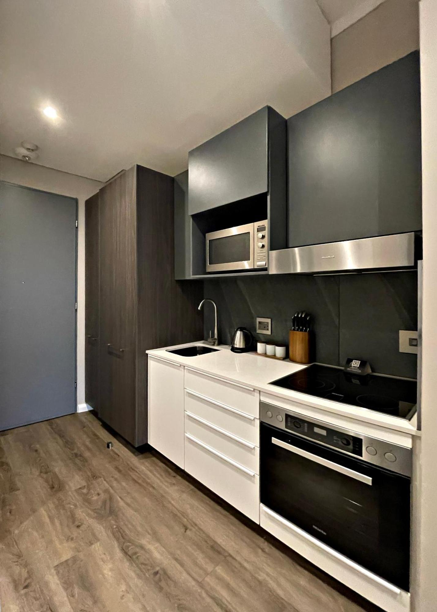 Menlyn Maine Luxury Rentals Pretoria-Noord Esterno foto