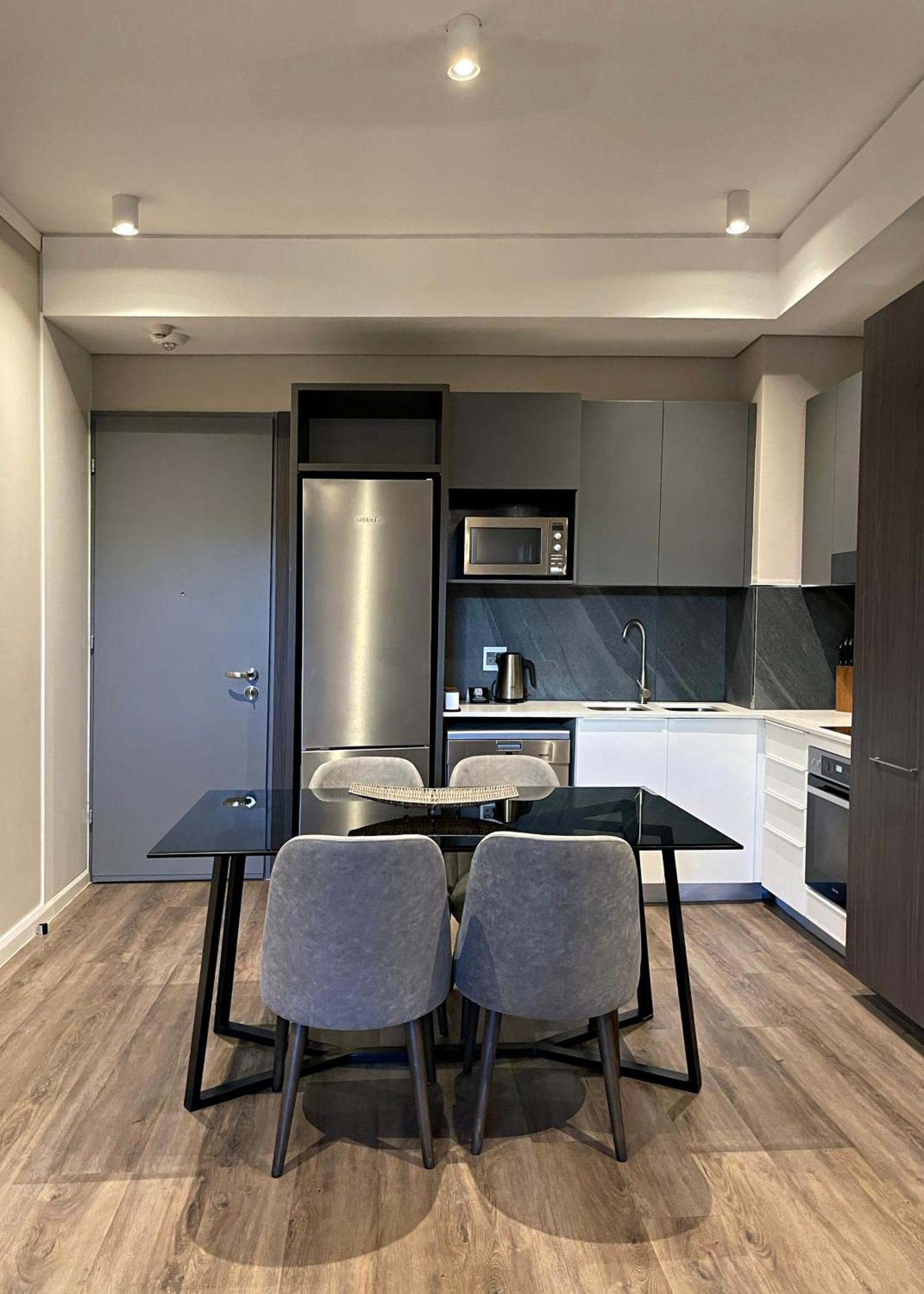 Menlyn Maine Luxury Rentals Pretoria-Noord Esterno foto